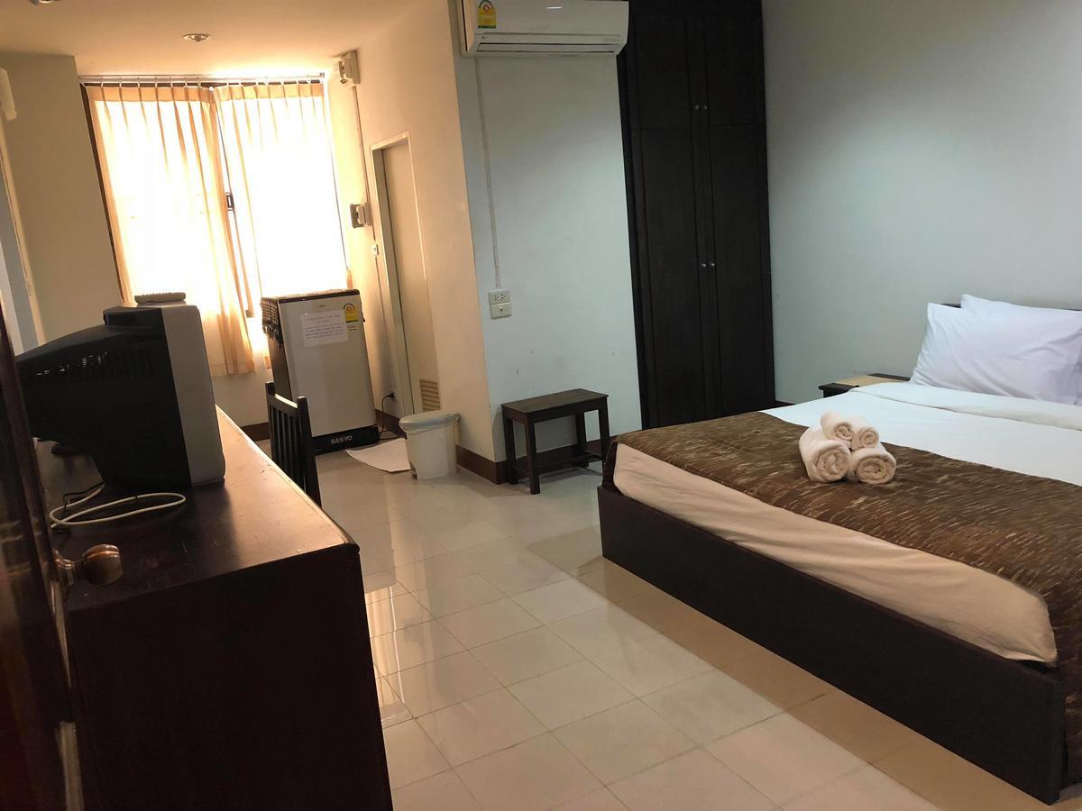 Hotel Vipa House Chiang Mai Esterno foto